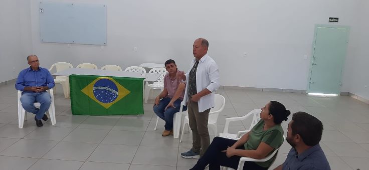 Chisótomo manteve reunião com produtores de hortifrutigranjeiros e autoridades políticas na sede do sindicato rural de Cerejeiras - Crédito de imagem: Gazeta Rondônia.