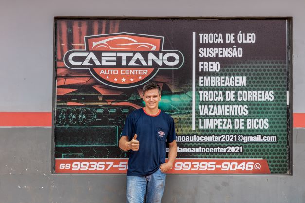 Caetano era mecânico numa empresa e abriu a dele. Apostou no município. (Foto: Nayury Ferreira)