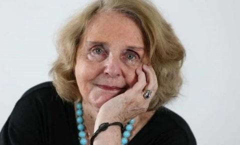 Escritora Lya Luft morre, aos 83 anos, em Porto Alegre